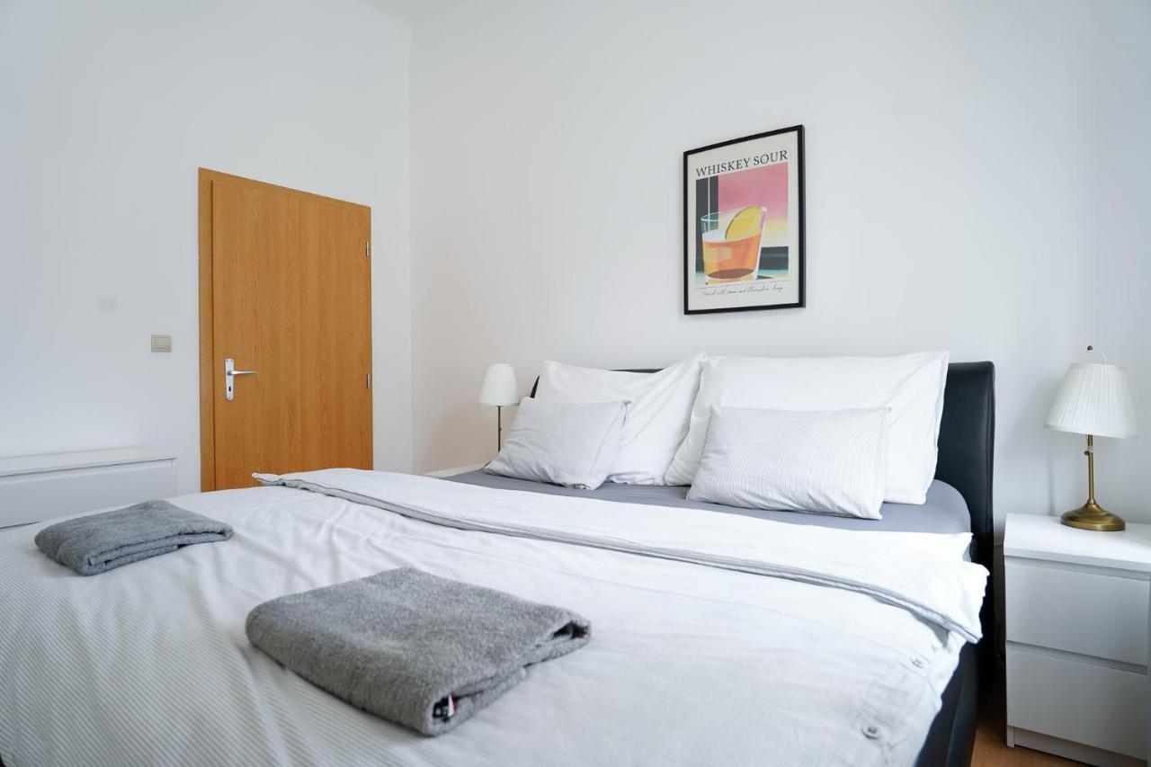 The Dante Prague - Family And Friends Apartments Eksteriør billede